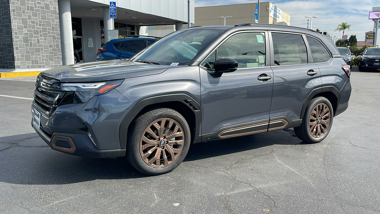 2025 Subaru Forester Sport 8