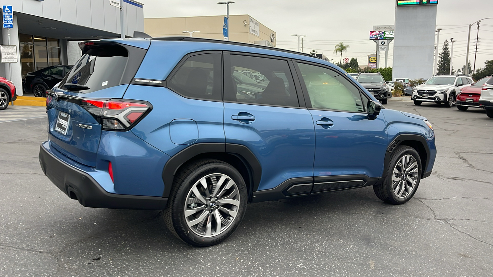 2025 Subaru Forester Touring 4