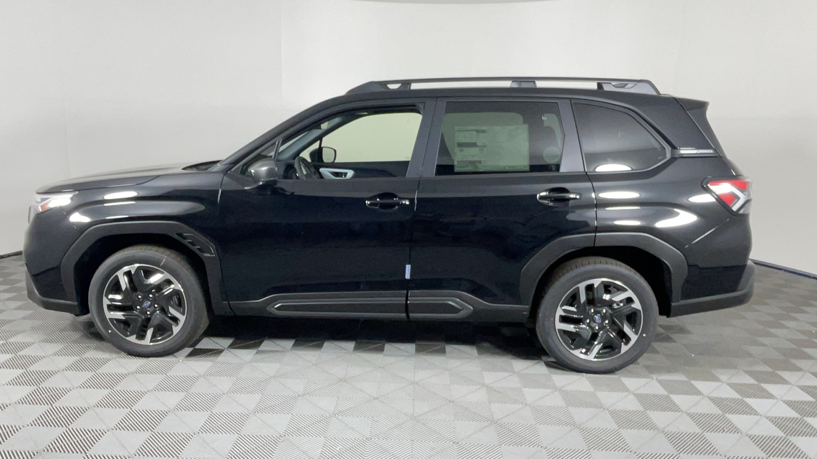 2025 Subaru Forester Limited 7