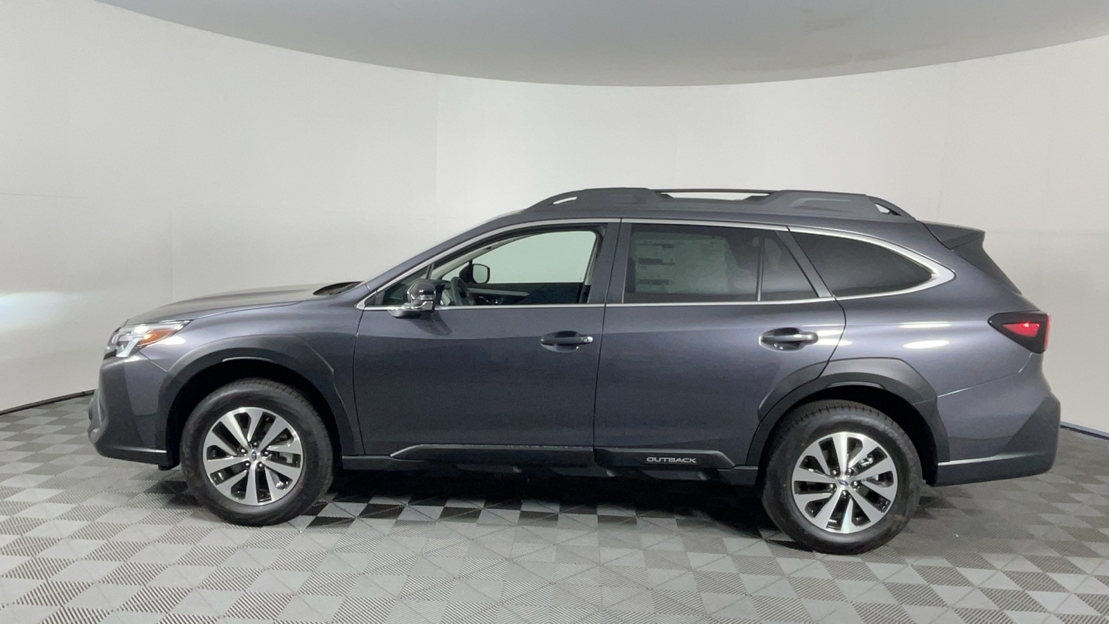 2025 Subaru Outback Premium 7