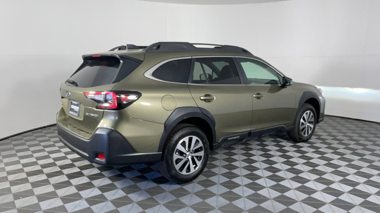 2025 Subaru Outback Premium 4