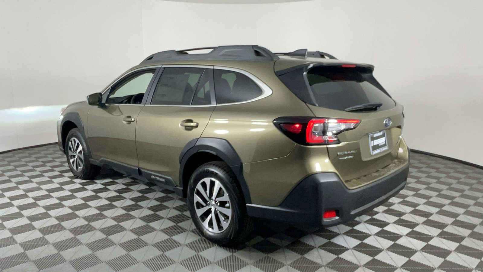 2025 Subaru Outback Premium 6