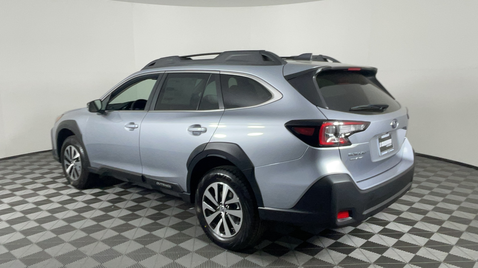 2025 Subaru Outback Premium 6