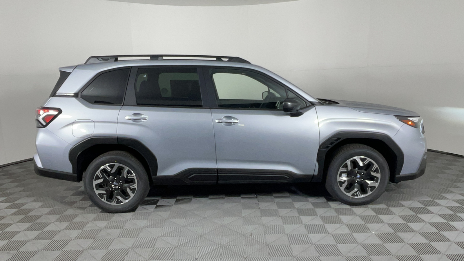 2025 Subaru Forester Premium 3