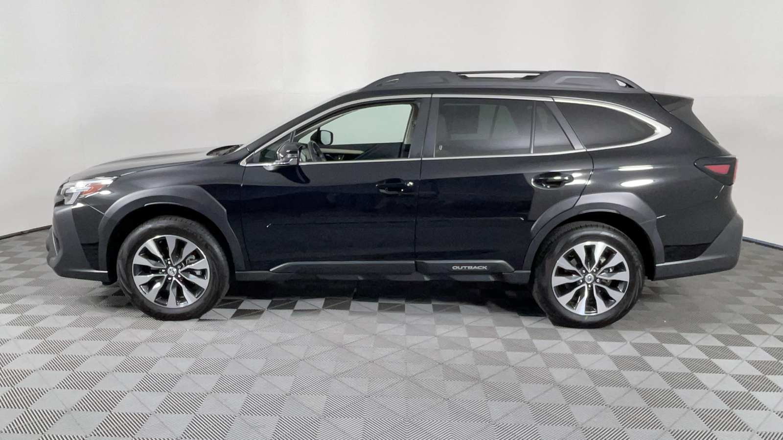 2024 Subaru Outback Limited XT 7