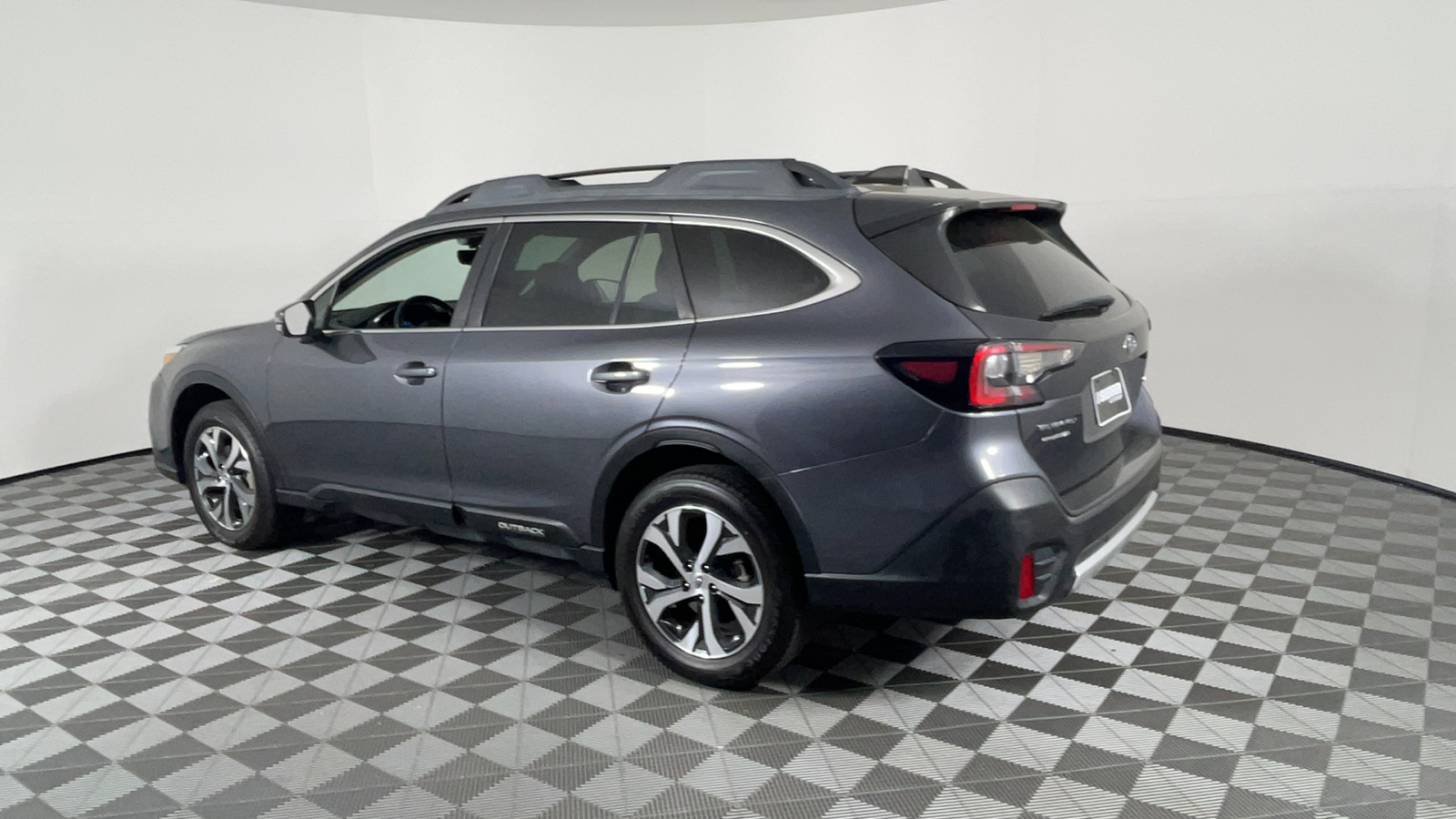 2020 Subaru Outback Limited 6