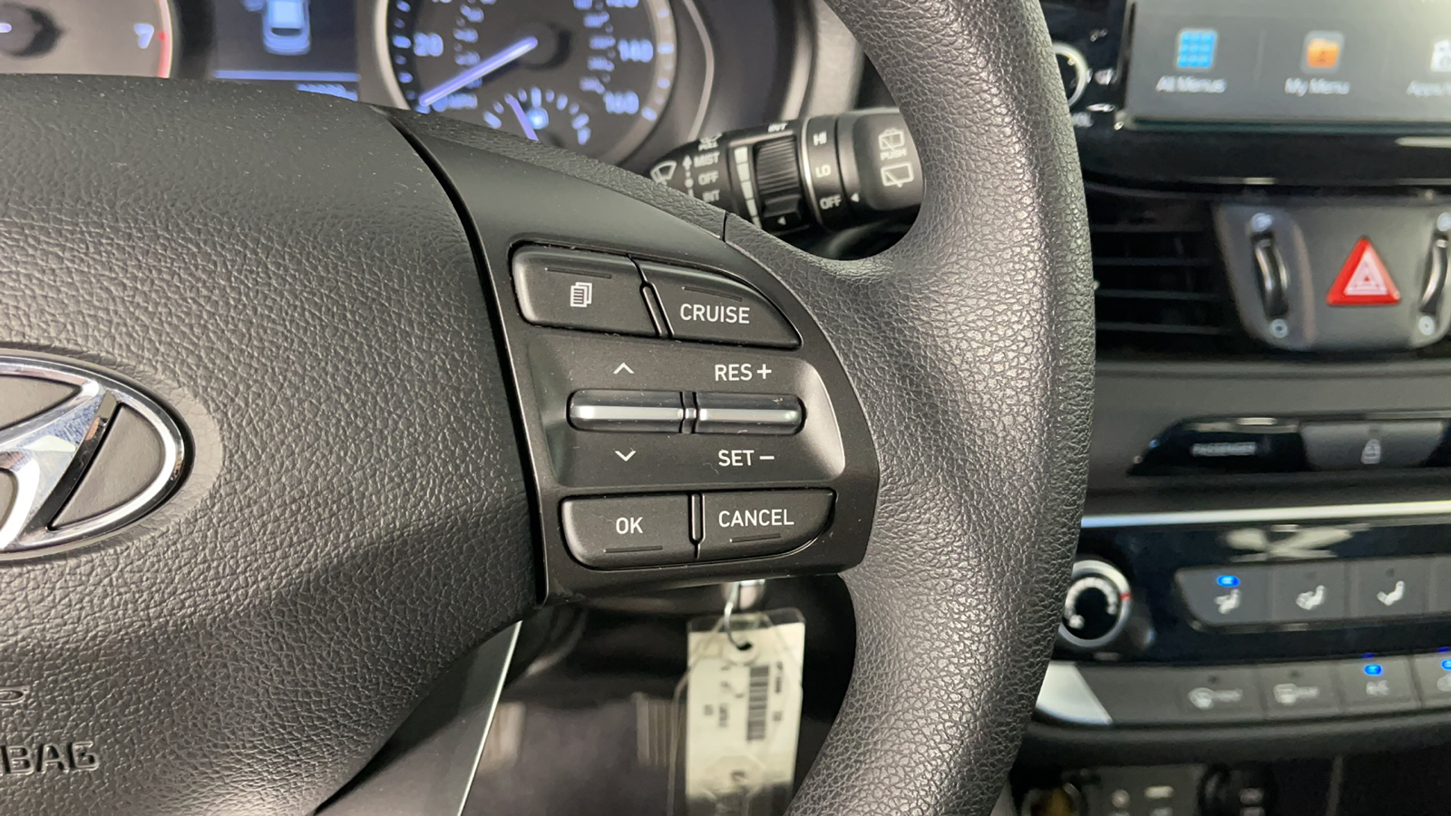 2018 Hyundai Elantra GT Base 23