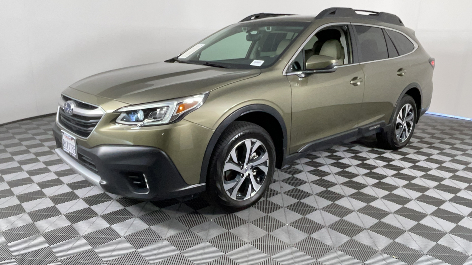 2022 Subaru Outback Limited XT 8