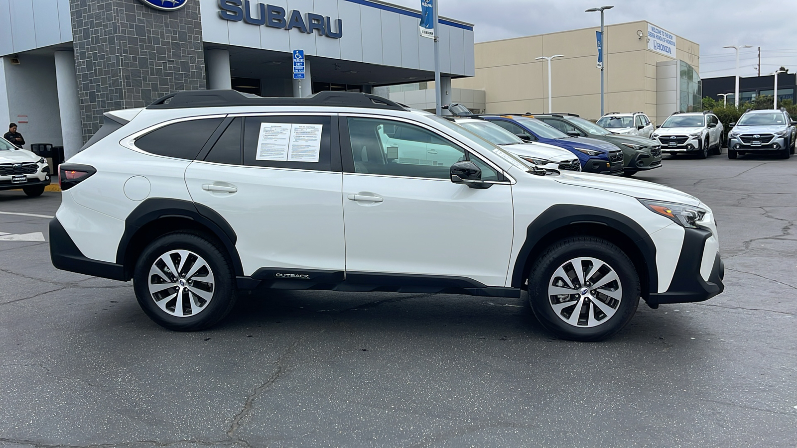 2024 Subaru Outback Premium 3