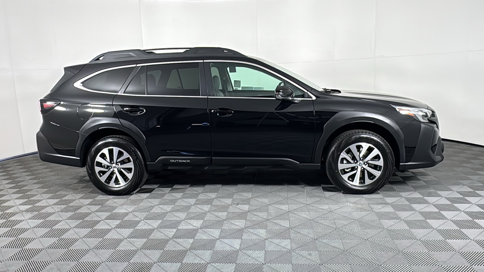 2024 Subaru Outback Premium 2