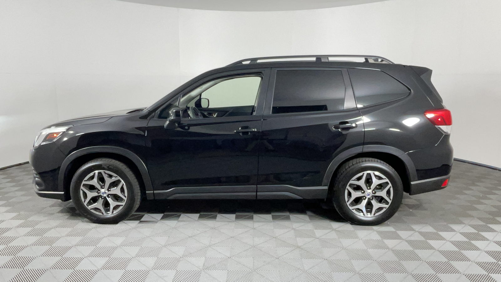 2022 Subaru Forester Premium 7