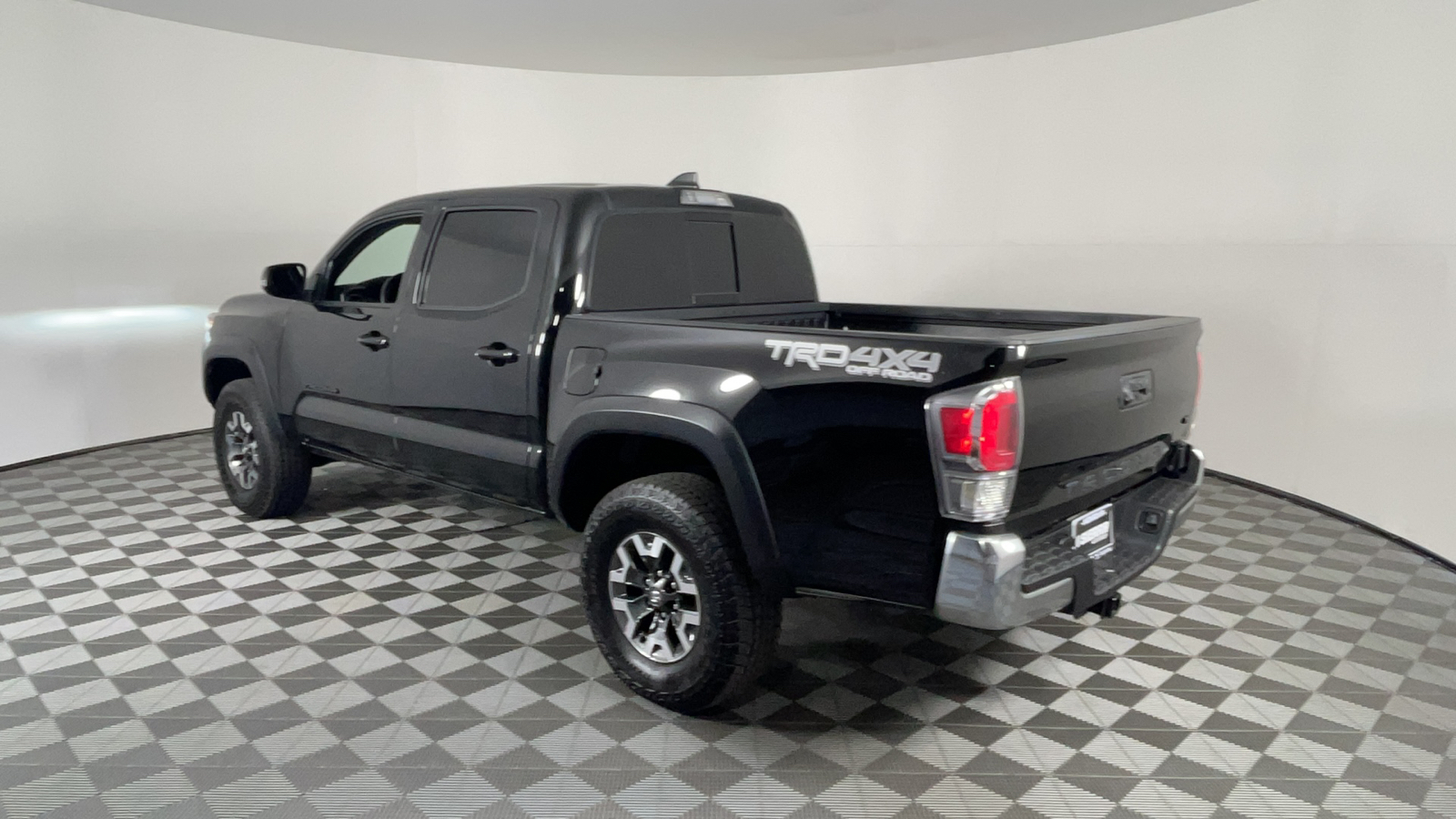 2023 Toyota Tacoma 4WD TRD Off Road 6