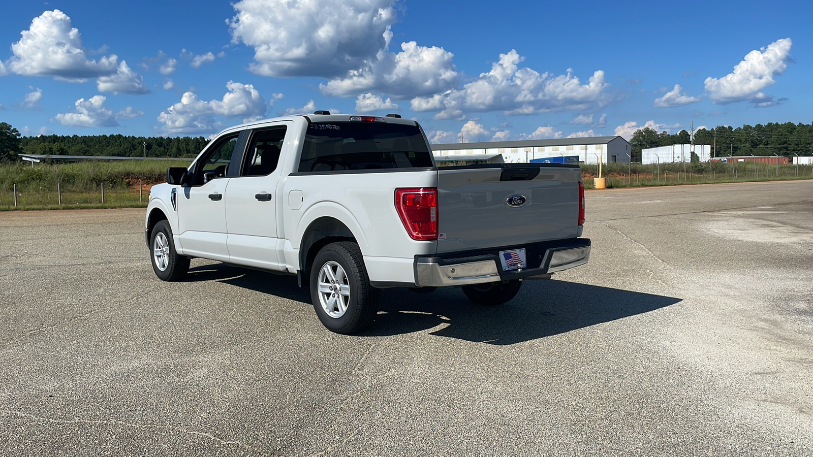 2023 Ford F-150 XLT 3