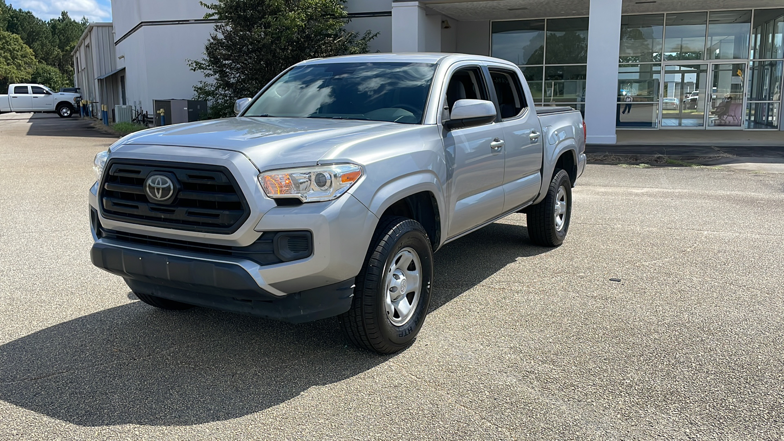 2018 Toyota Tacoma SR 1