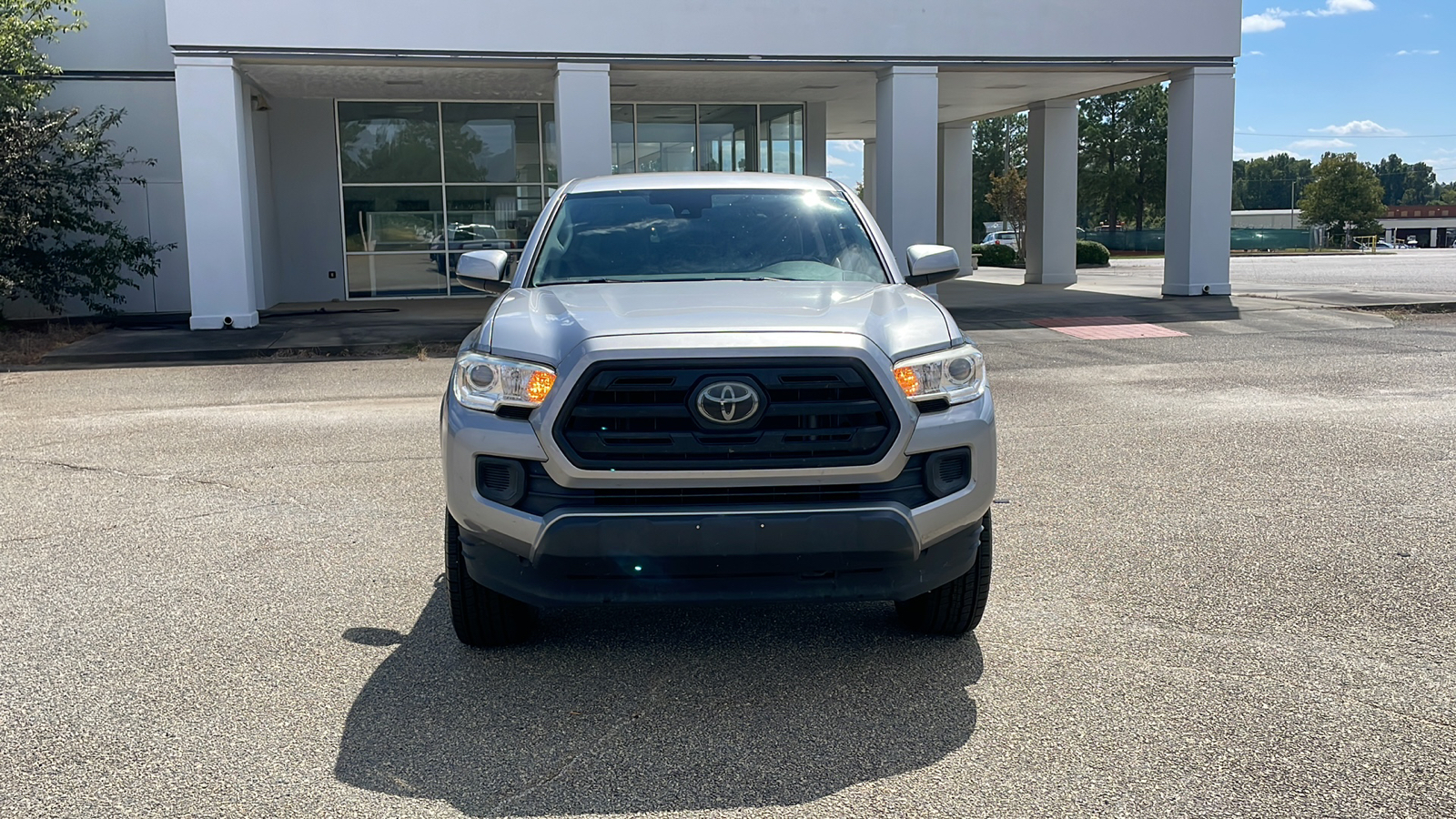 2018 Toyota Tacoma SR 9