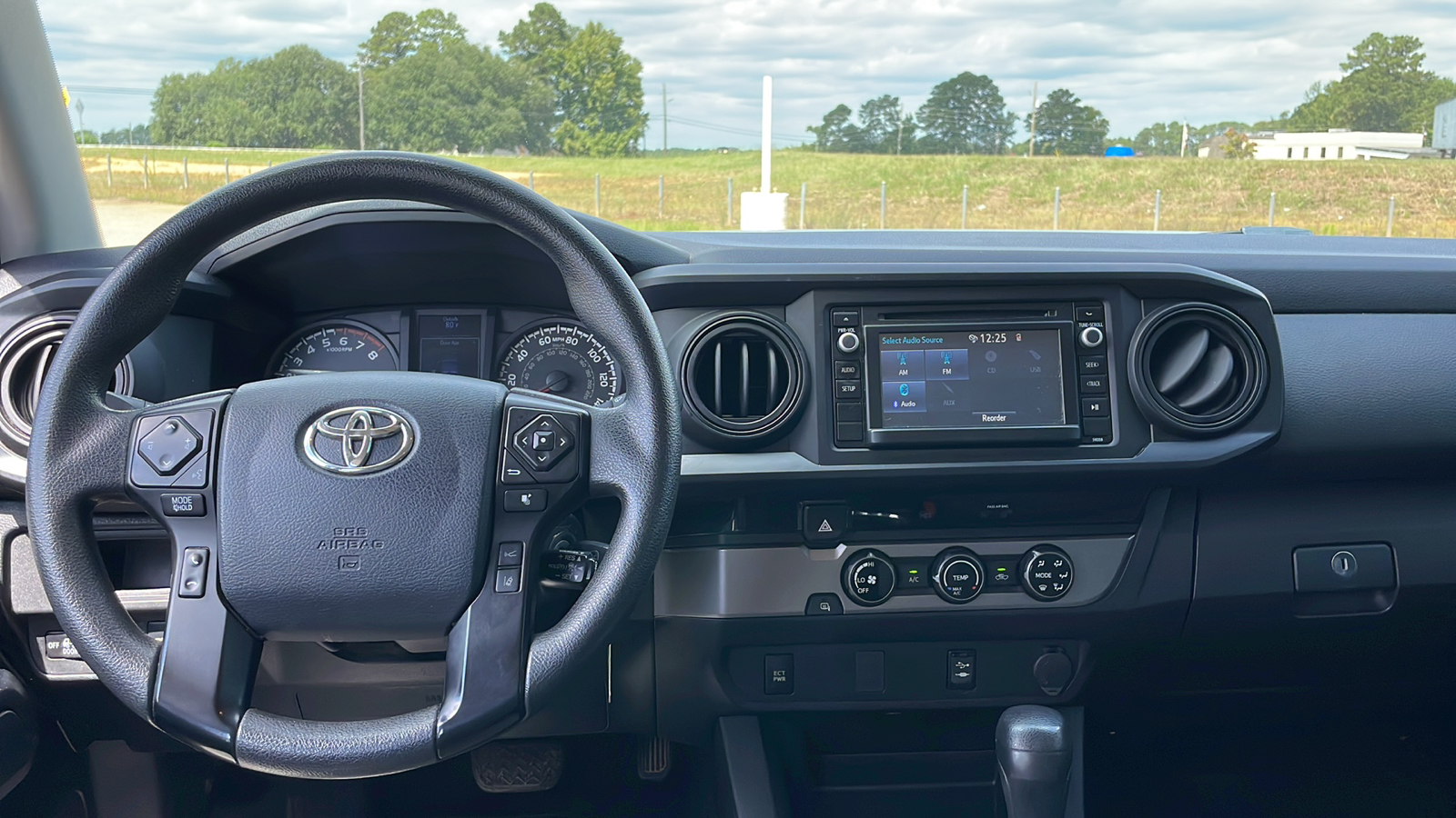 2018 Toyota Tacoma SR 13