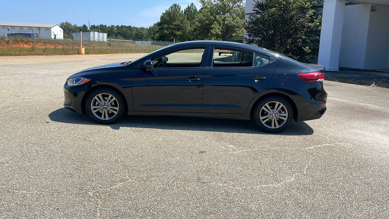 2018 Hyundai Elantra SEL 2