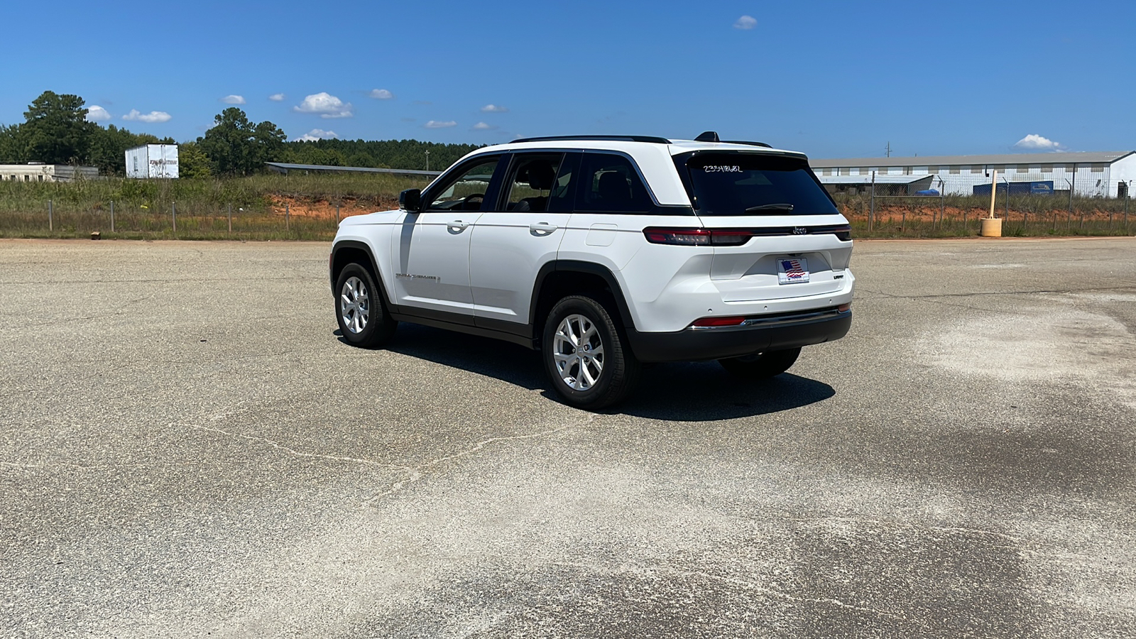 2023 Jeep Grand Cherokee Limited 3