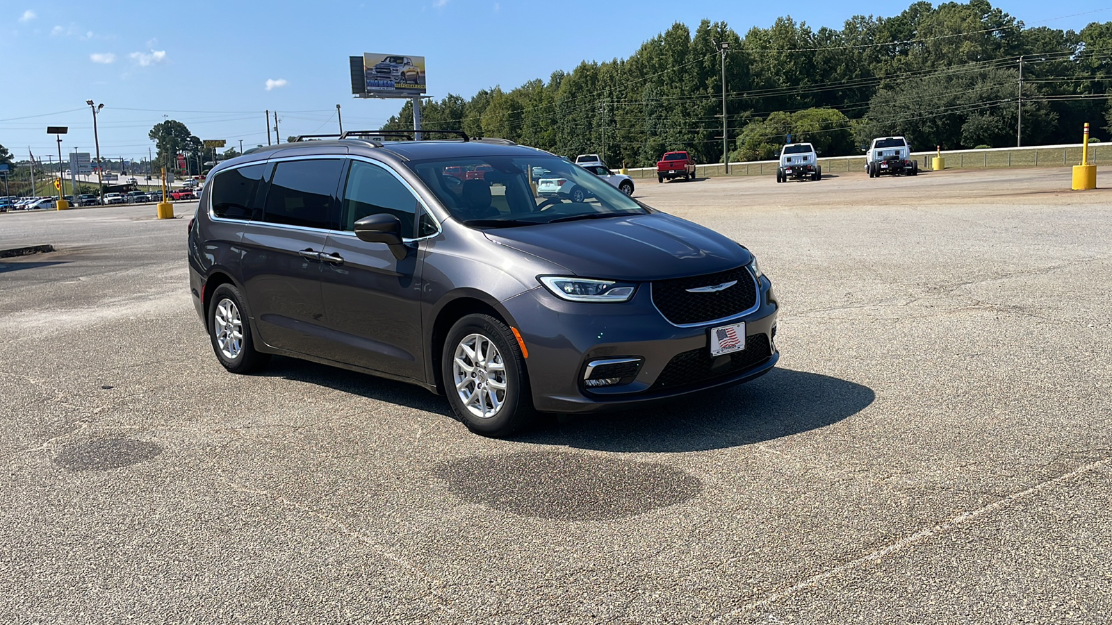 2022 Chrysler Pacifica Touring L 8