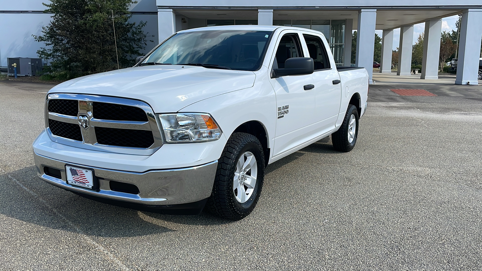 2022 Ram 1500 Classic SLT 1