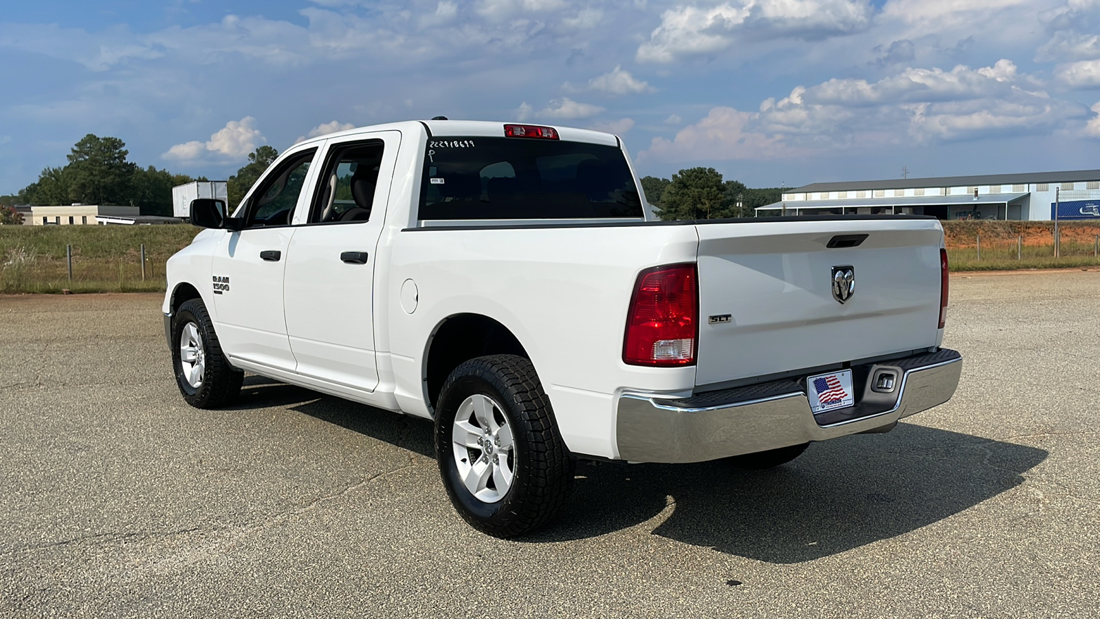 2022 Ram 1500 Classic SLT 3