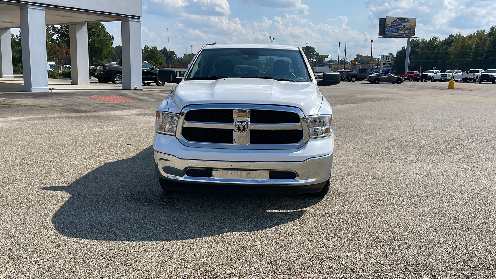 2022 Ram 1500 Classic SLT 9