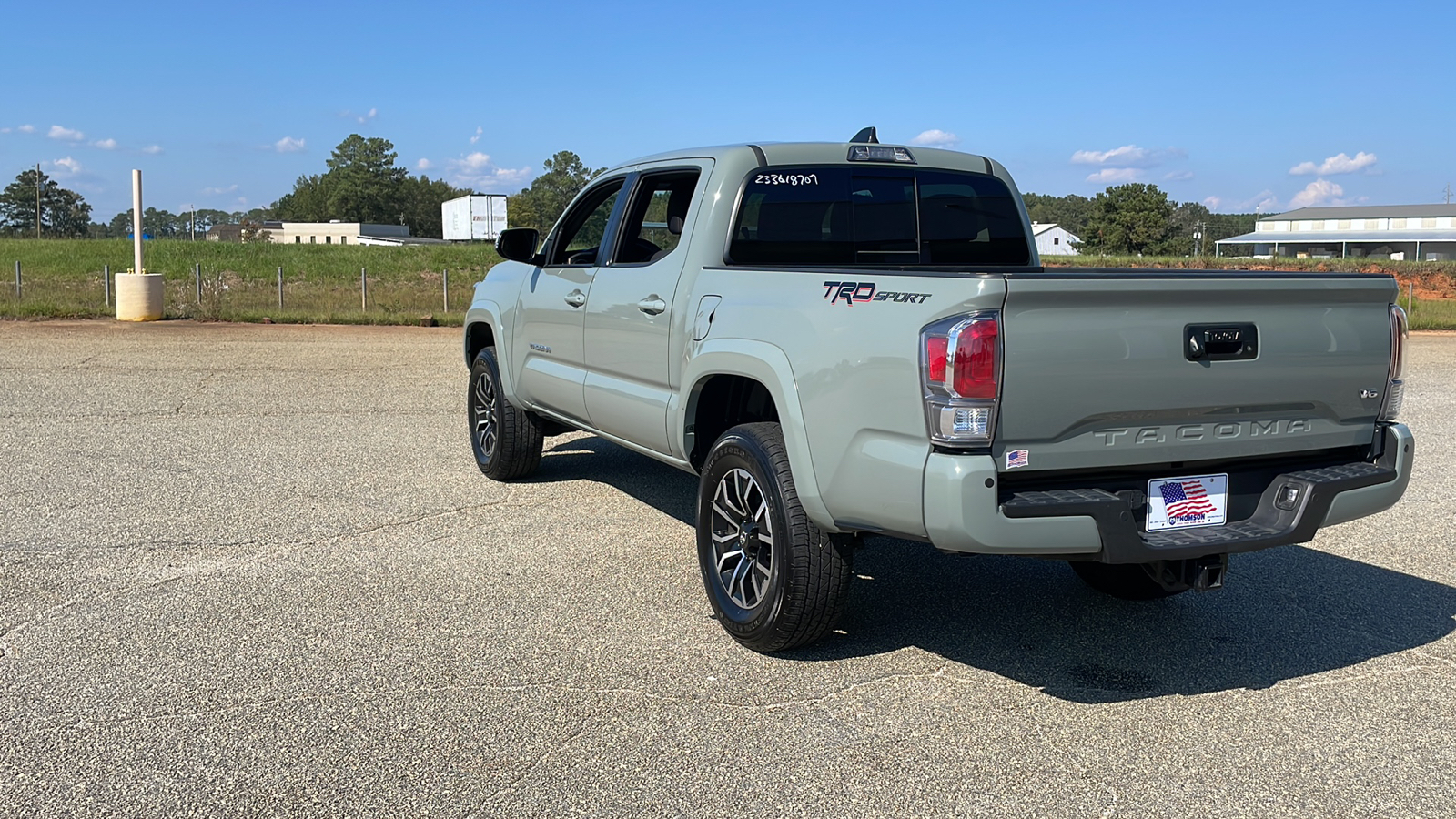 2023 Toyota Tacoma TRD Sport 3