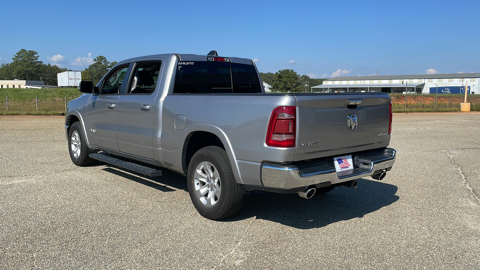 2022 Ram 1500 Laramie 3