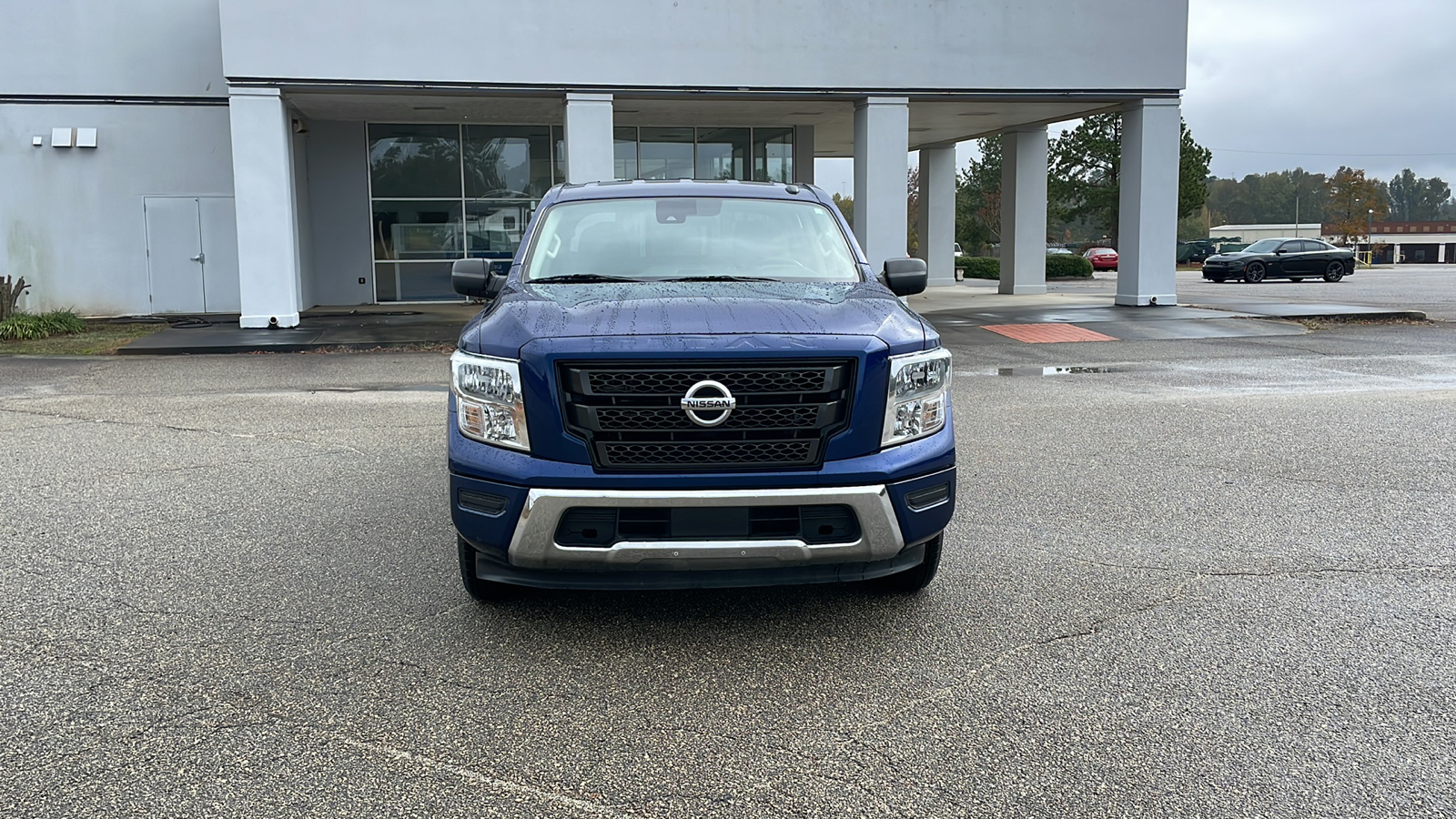 2021 Nissan Titan SV 9