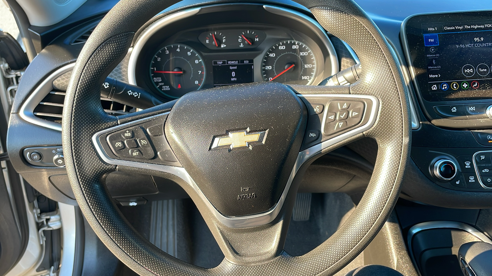 2022 Chevrolet Malibu LT 22