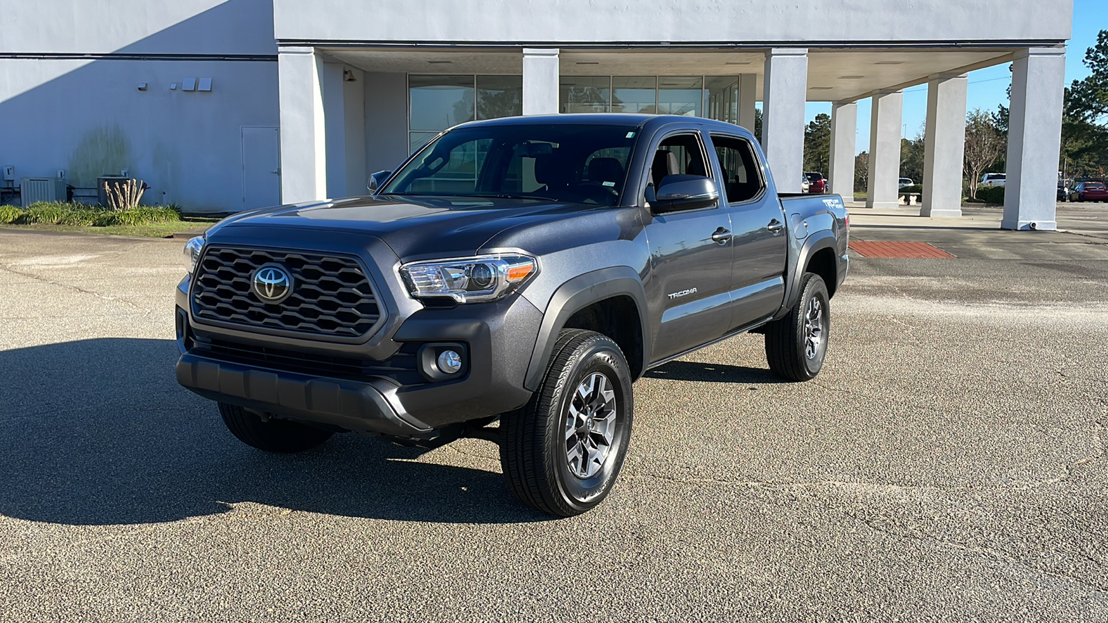 2023 Toyota Tacoma TRD Sport 1