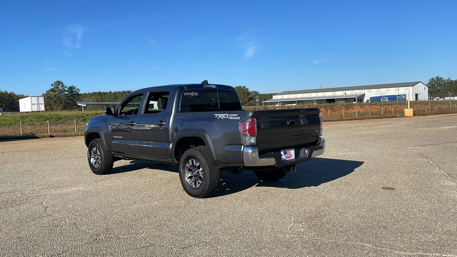 2023 Toyota Tacoma TRD Sport 3