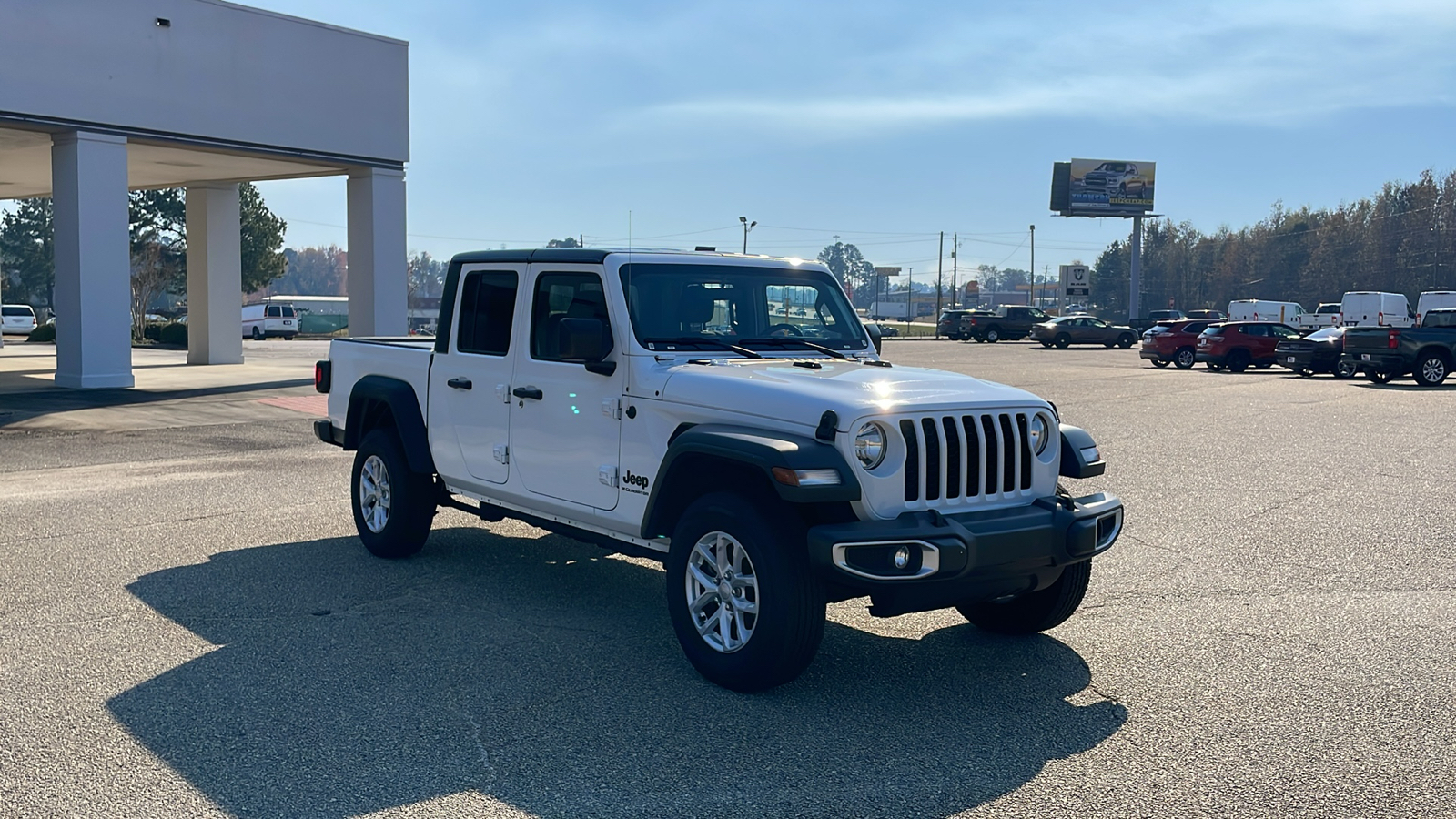 2023 Jeep Gladiator Sport 8