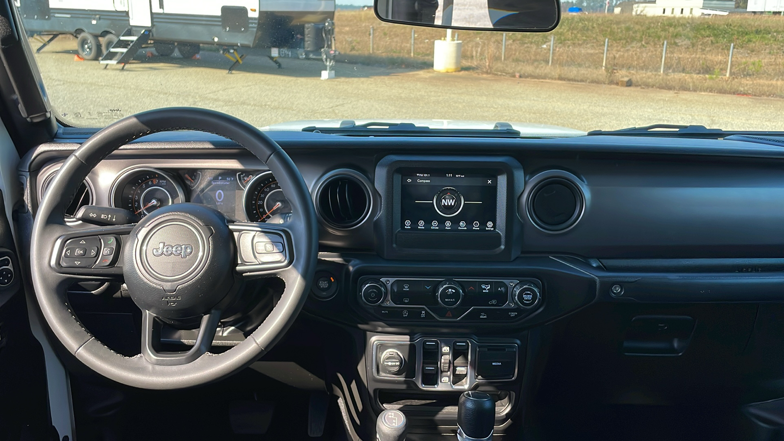 2023 Jeep Gladiator Sport 13