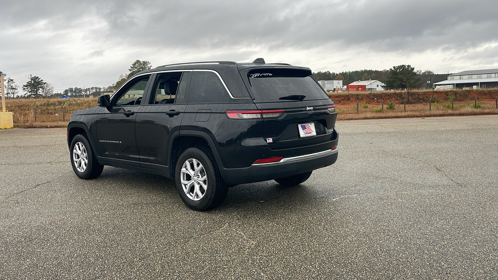 2022 Jeep Grand Cherokee Limited 3