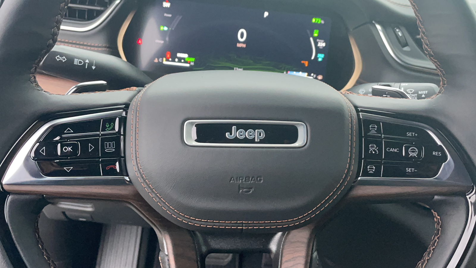 2022 Jeep Grand Cherokee Summit 4xe 19