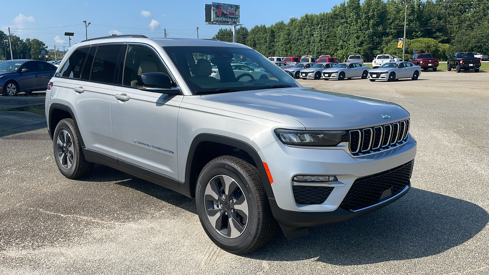 2022 Jeep Grand Cherokee Limited 4xe 8