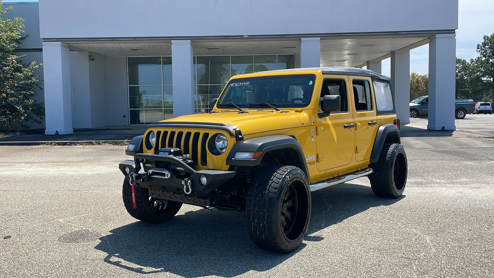 2019 Jeep Wrangler Unlimited Sport 1