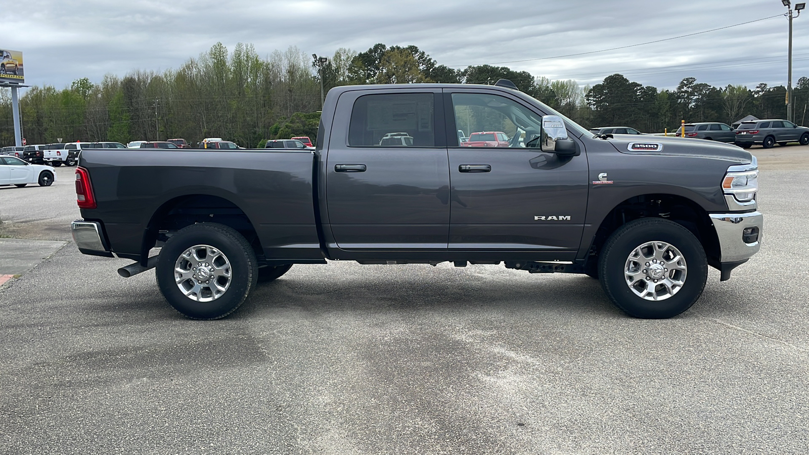 2023 Ram 3500 Laramie 6