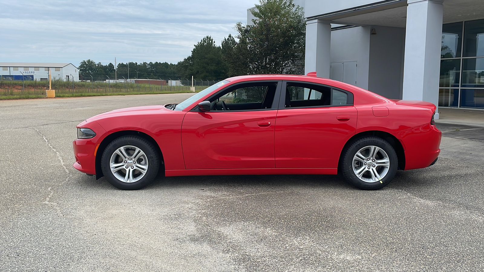 2023 Dodge Charger SXT 2