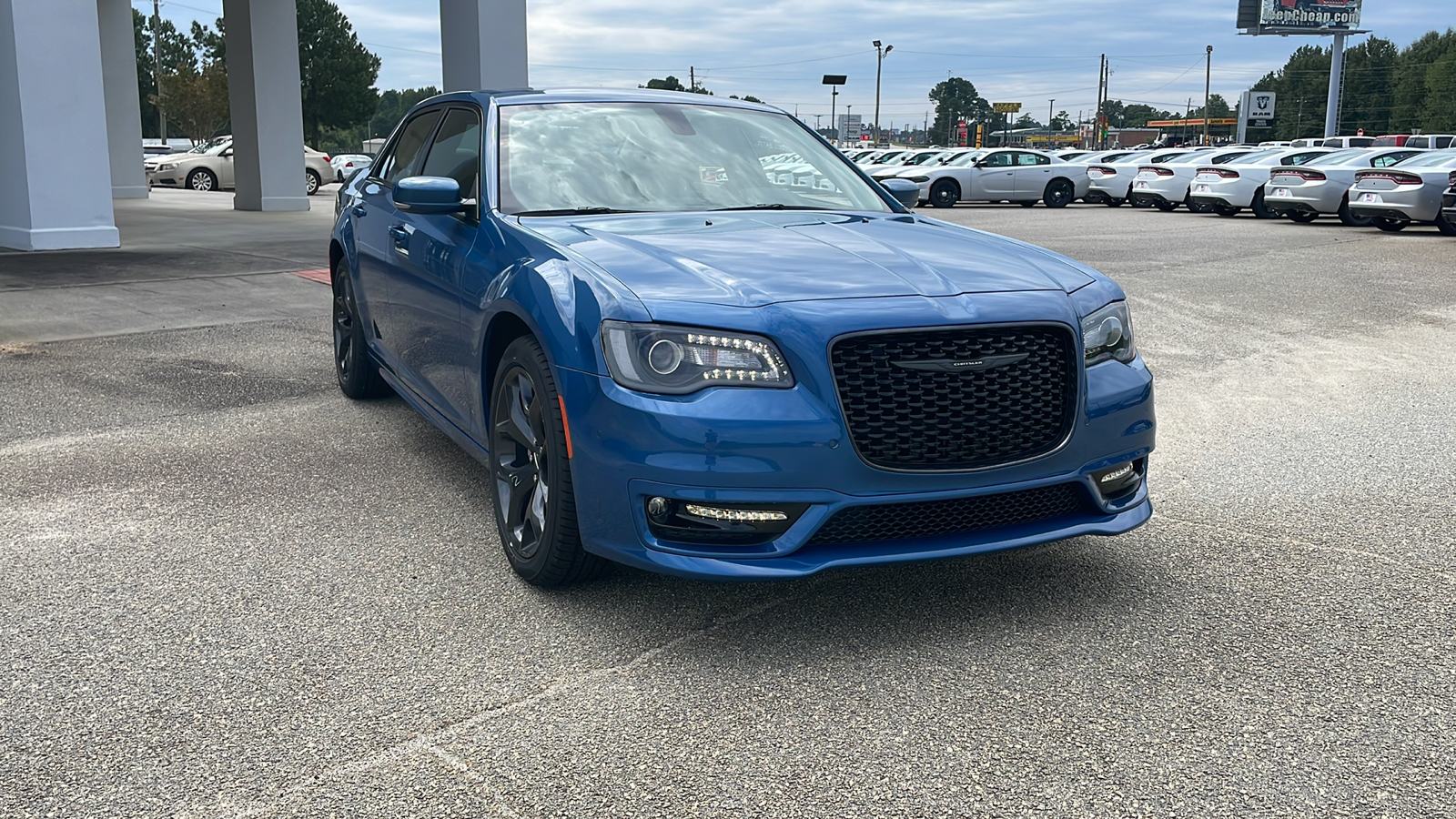 2023 Chrysler 300 Touring 7