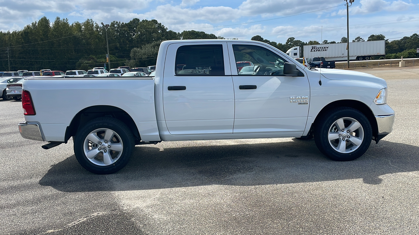 2023 Ram 1500 Classic Tradesman 6