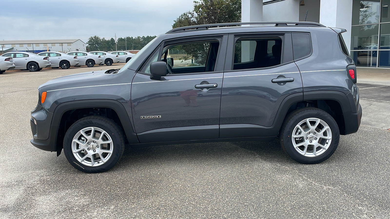 2023 Jeep Renegade Latitude 2