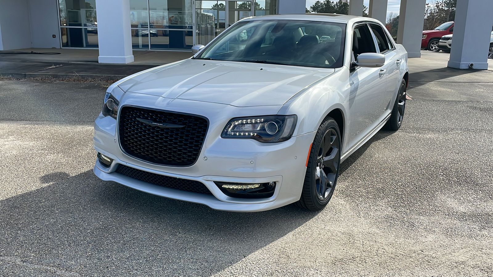 2023 Chrysler 300 Touring 1