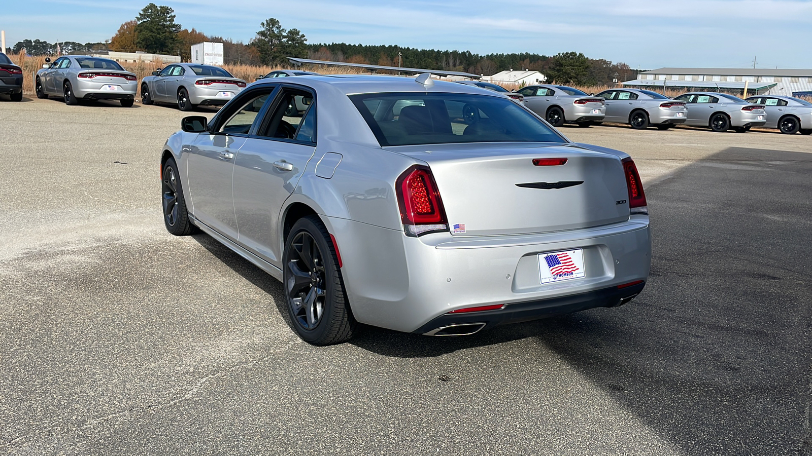 2023 Chrysler 300 Touring 3