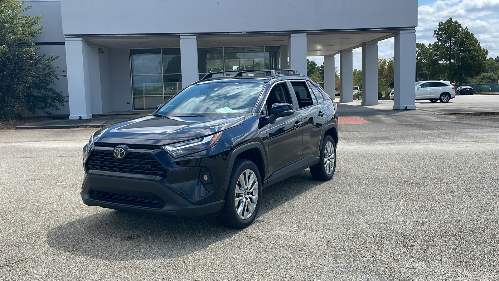 2023 Toyota RAV4 XLE Premium 1