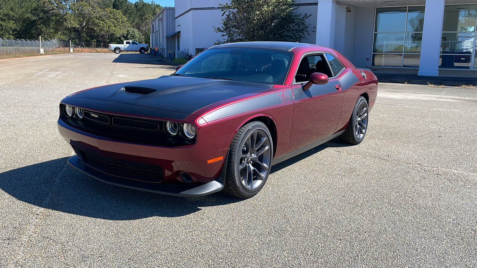 2023 Dodge Challenger R/T 1