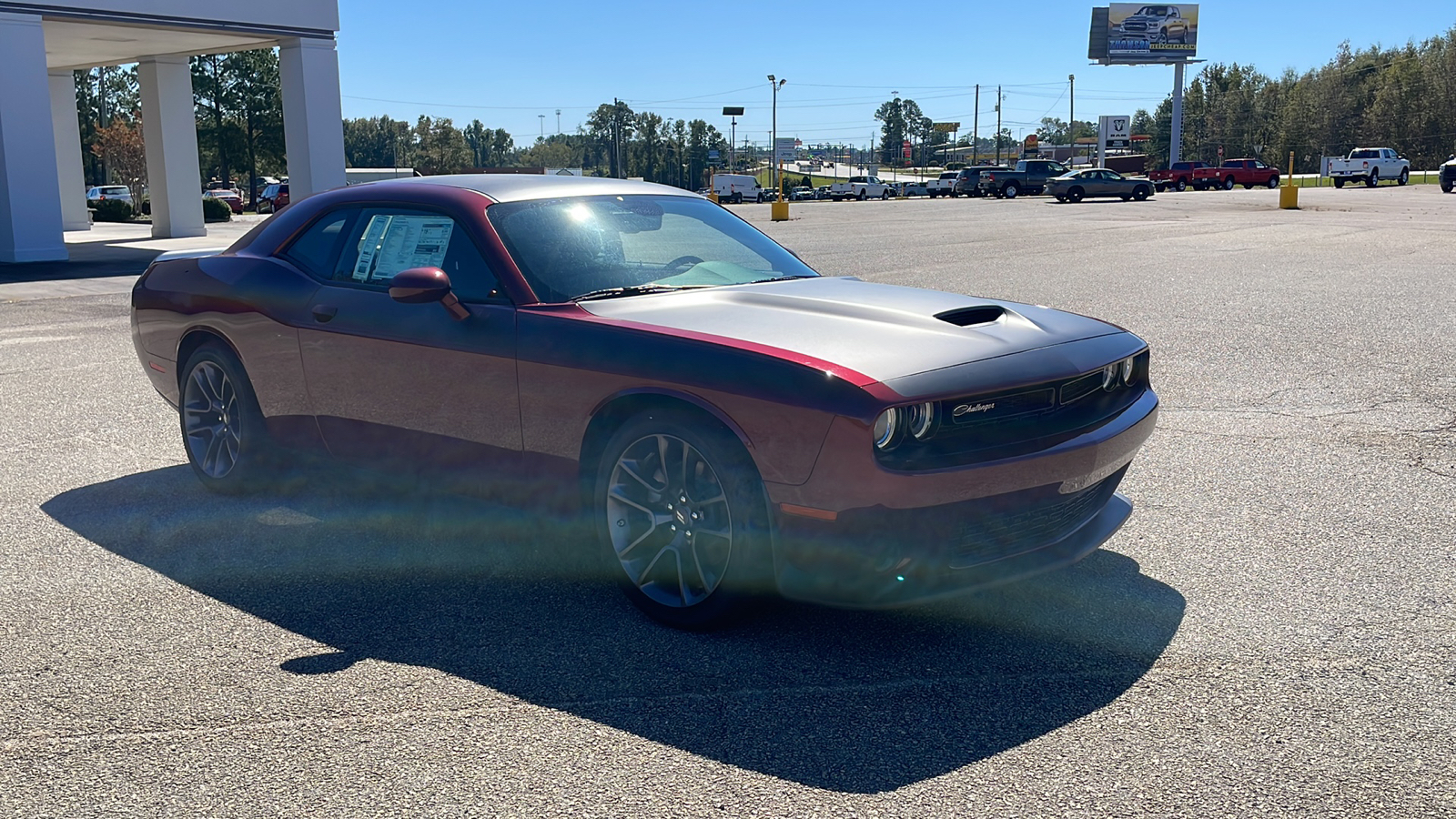 2023 Dodge Challenger R/T 8