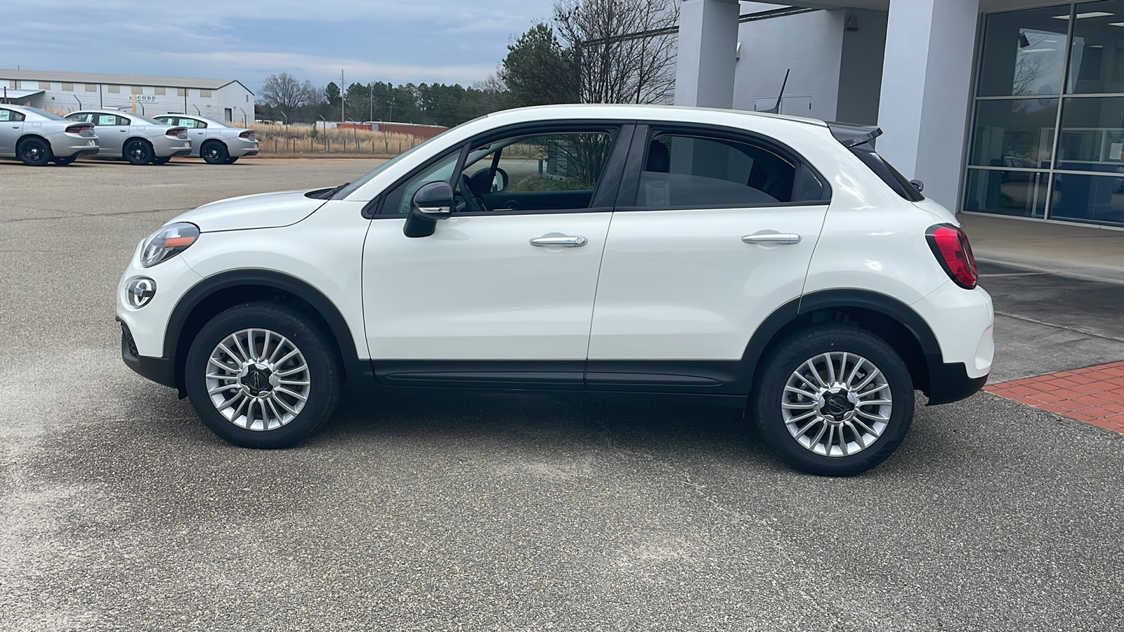 2023 Fiat 500X Pop 2