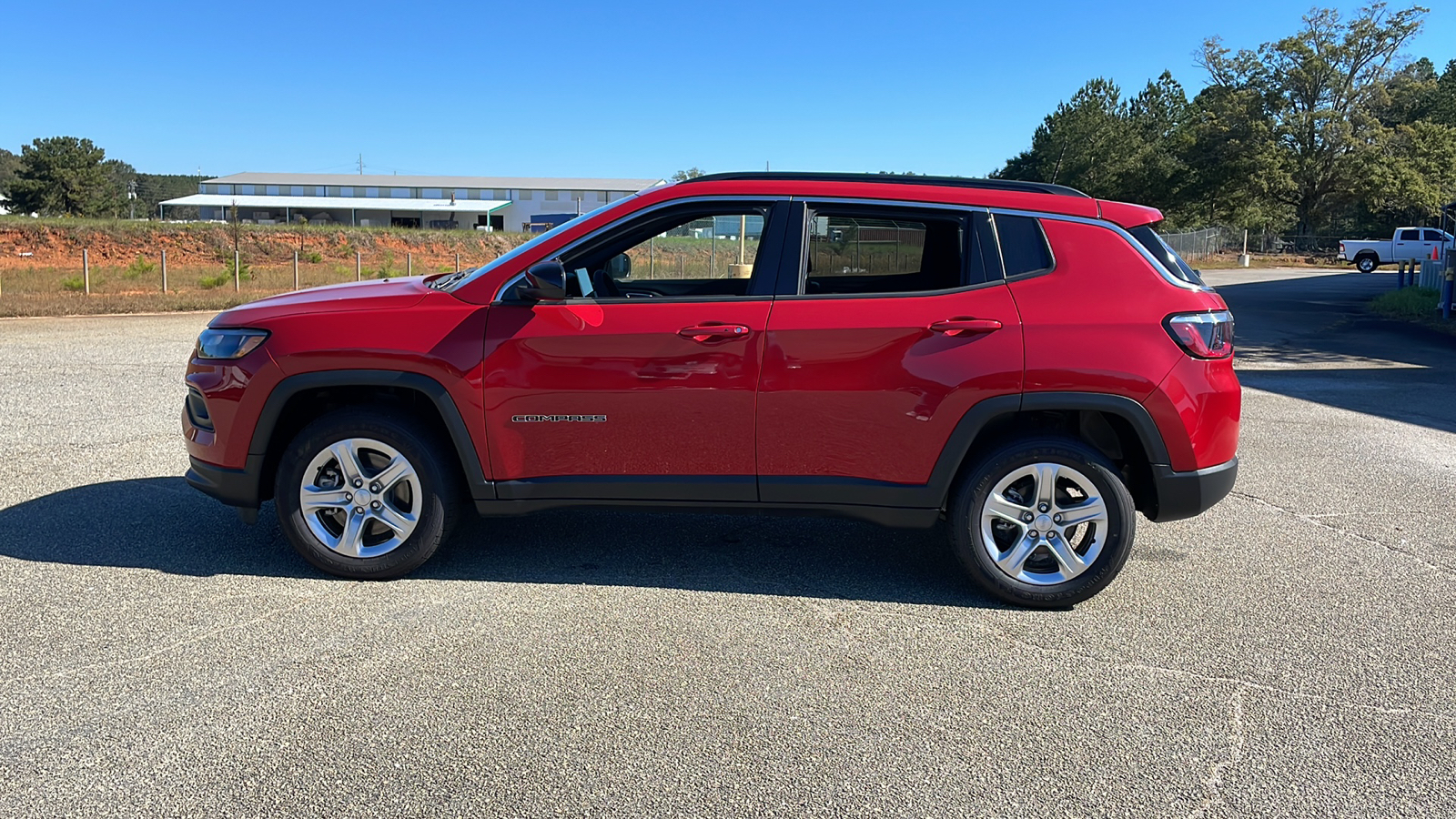 2023 Jeep Compass Latitude 2